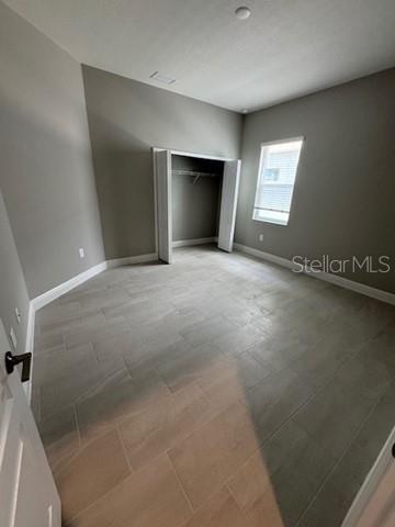 Image 8 of 12 For 24827 Buckingham Way