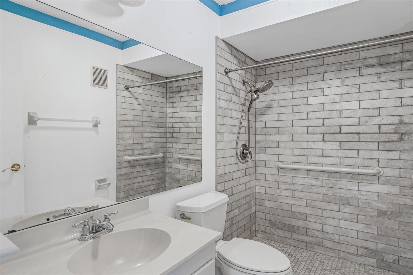 Image 11 of 20 For 1227 56th St W  1227