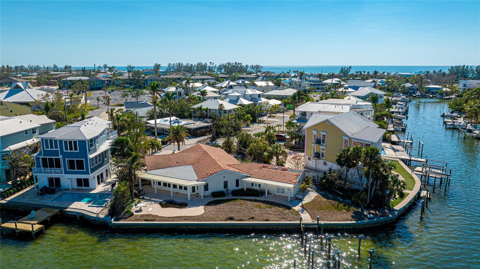 Image 3 of 17 For 236 Harbor Drive