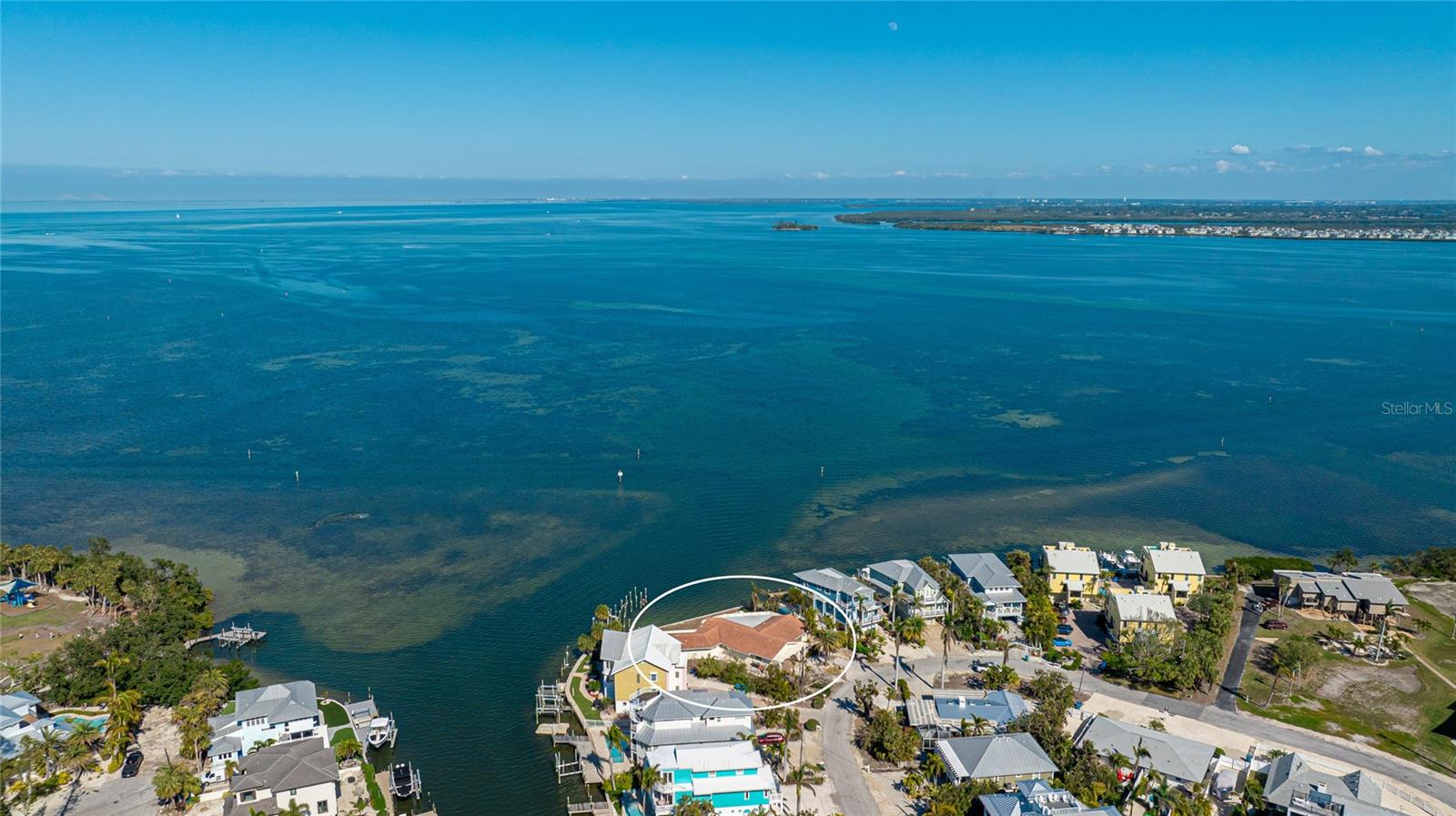 Image 4 of 17 For 236 Harbor Drive