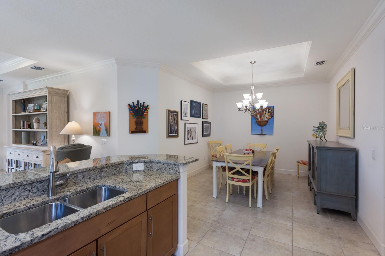 Image 14 of 47 For 8291 Varenna Drive