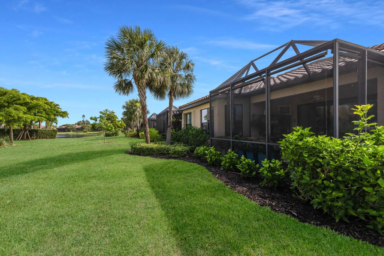 Image 32 of 47 For 8291 Varenna Drive