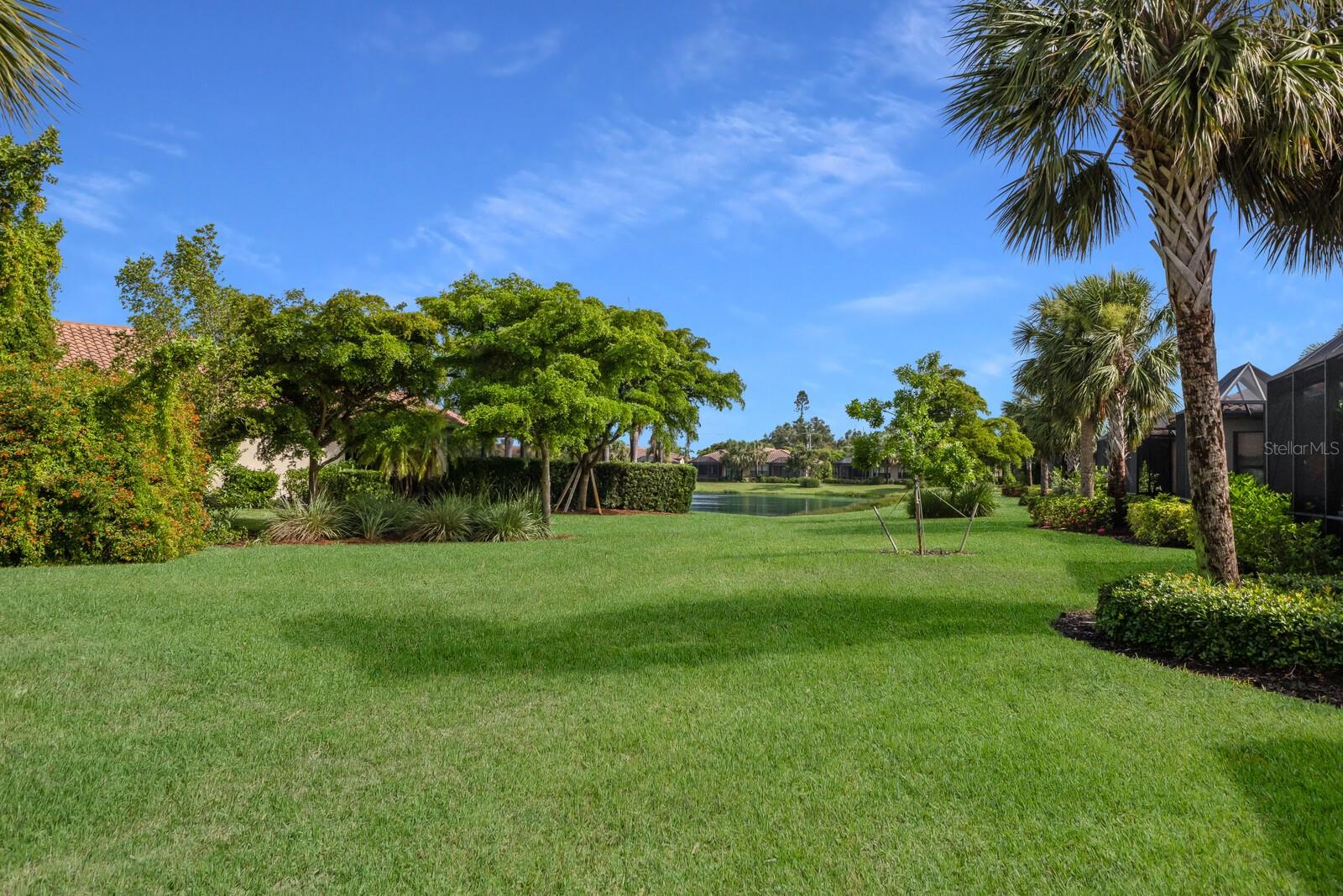 Image 33 of 47 For 8291 Varenna Drive
