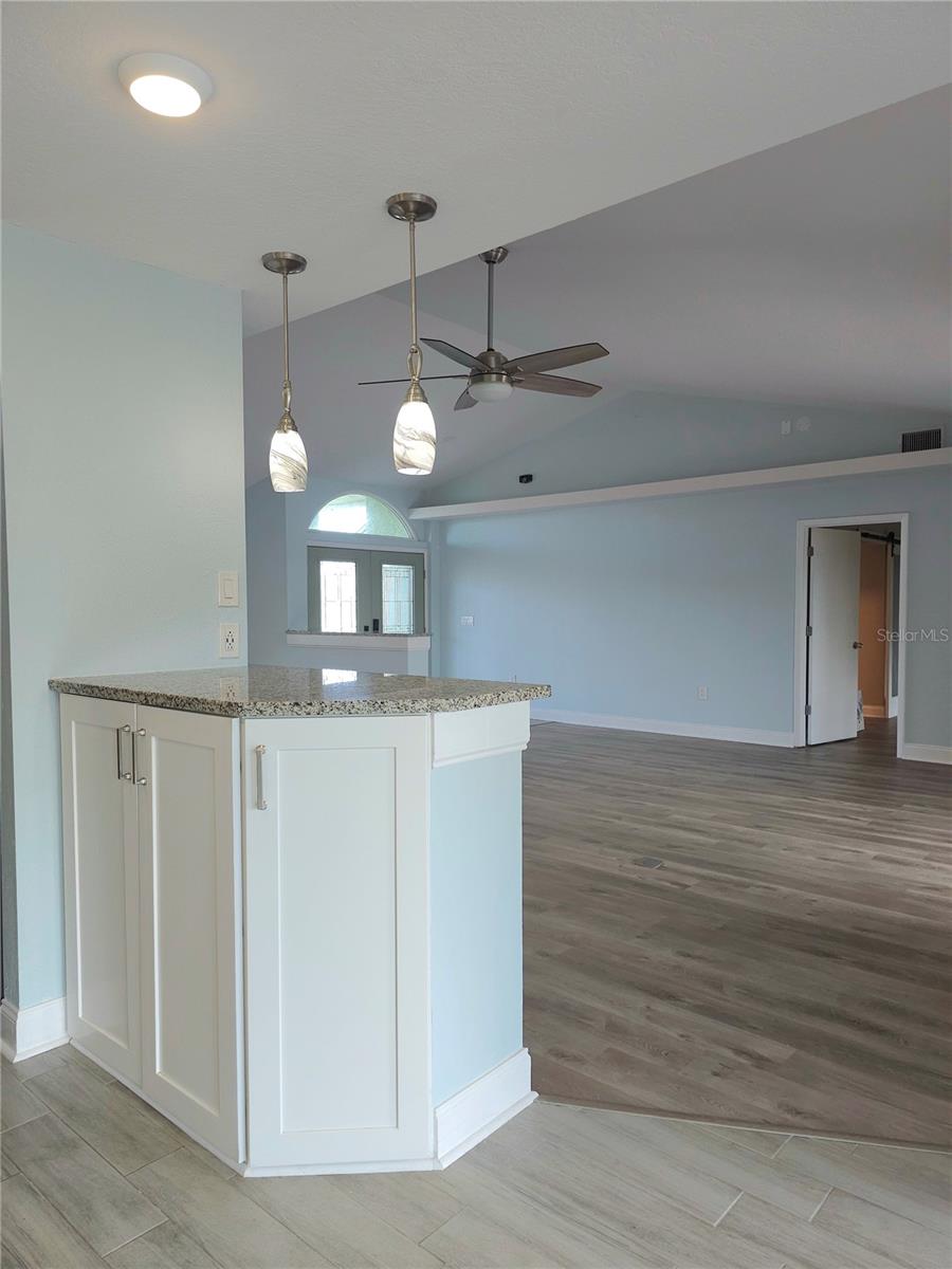 Image 15 of 59 For 5207 86th Street Court W