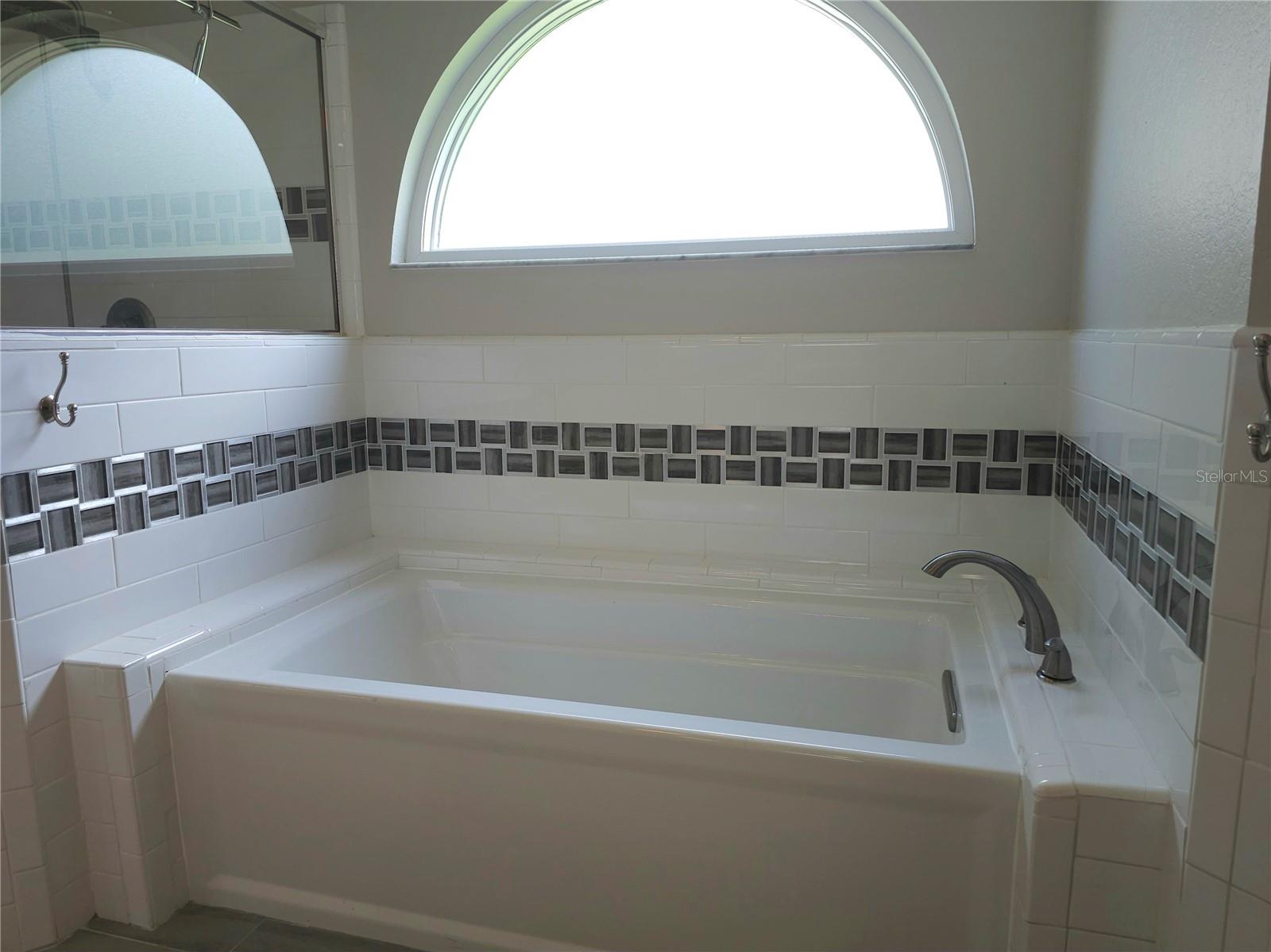 Image 35 of 59 For 5207 86th Street Court W