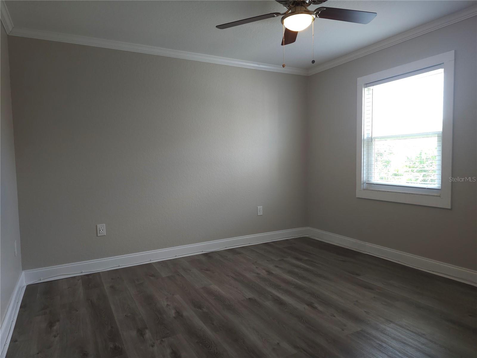 Image 44 of 59 For 5207 86th Street Court W