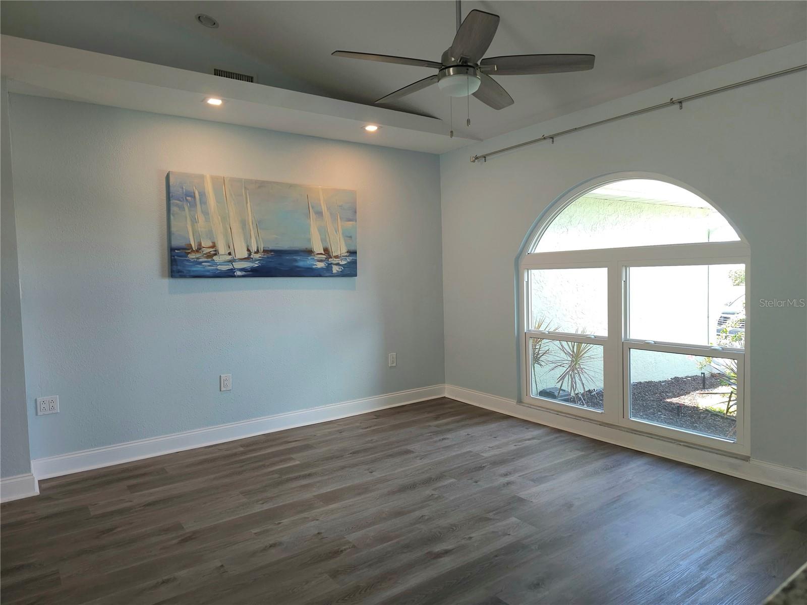 Image 6 of 59 For 5207 86th Street Court W