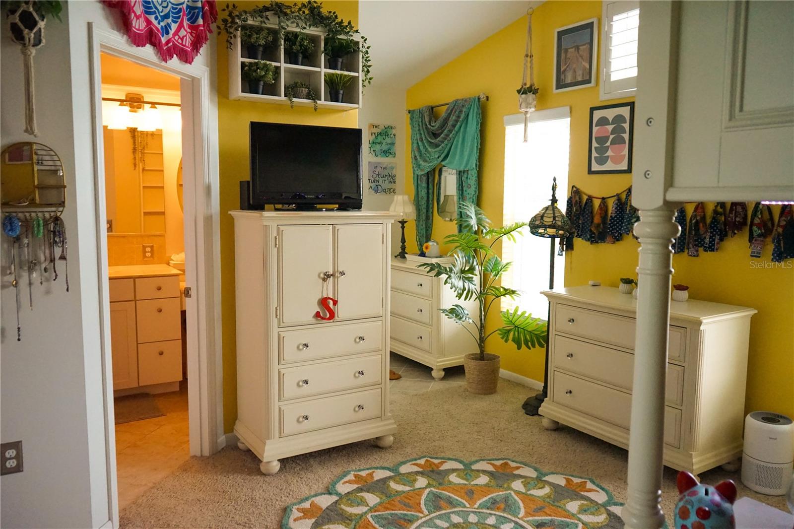 Image 32 of 55 For 1505 43rd Avenue Drive W