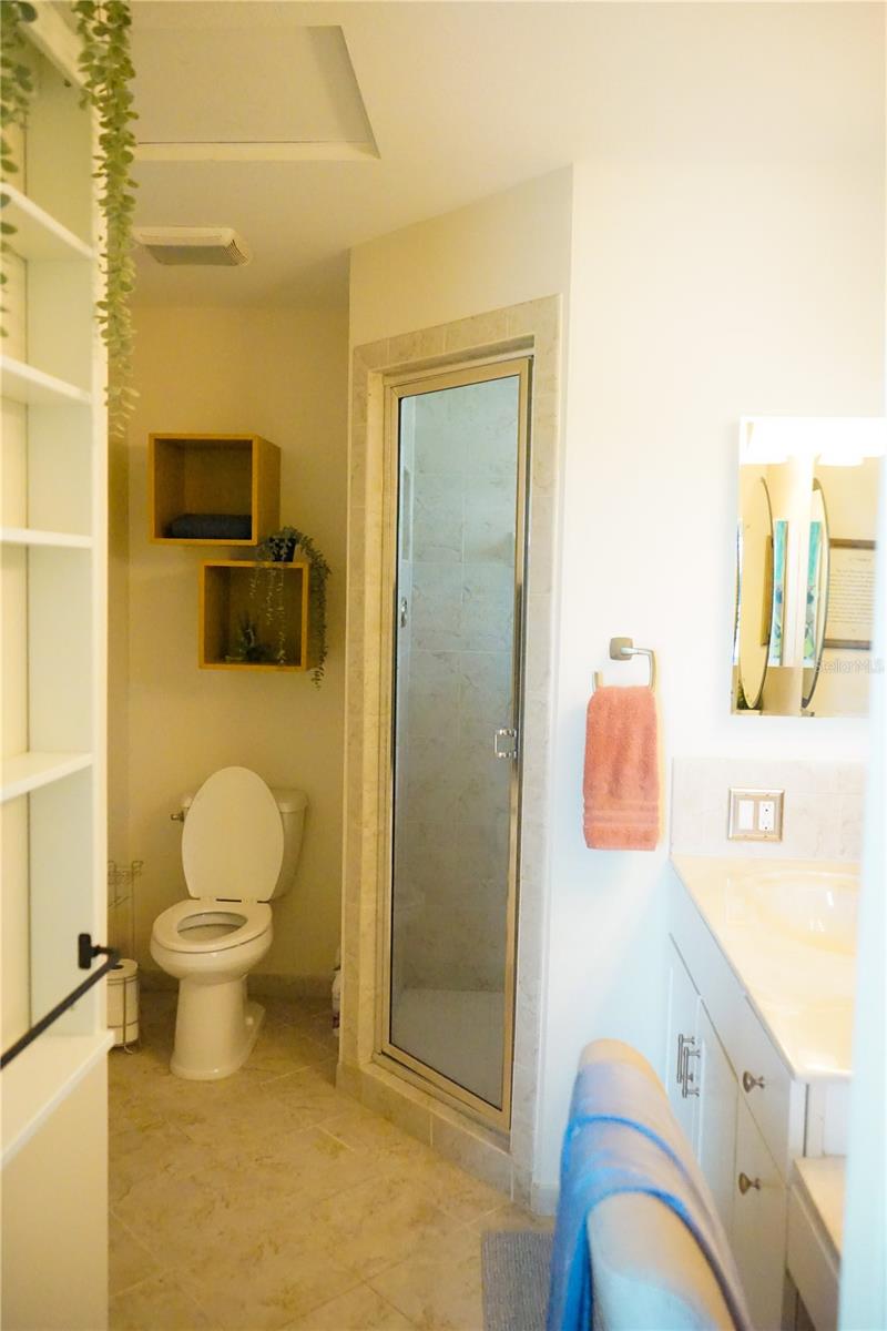 Image 34 of 55 For 1505 43rd Avenue Drive W