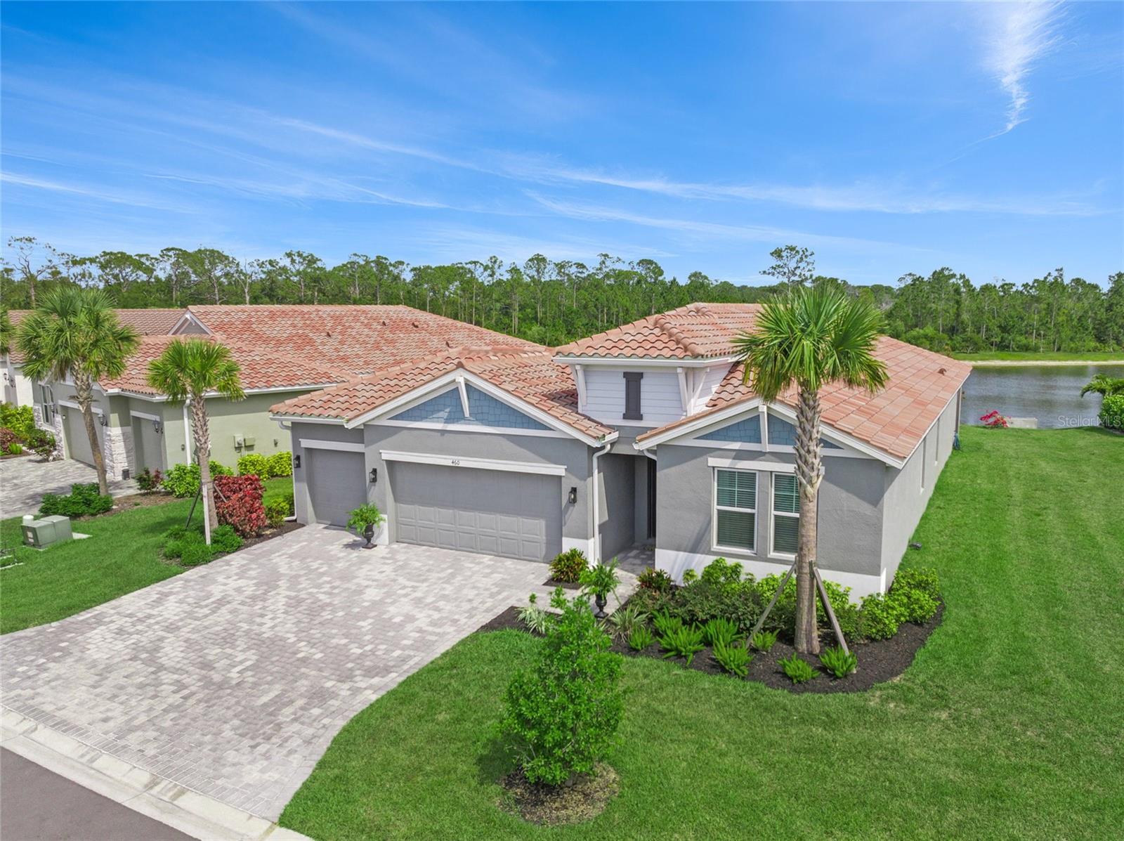 Image 11 of 53 For 460 Daylily Boulevard