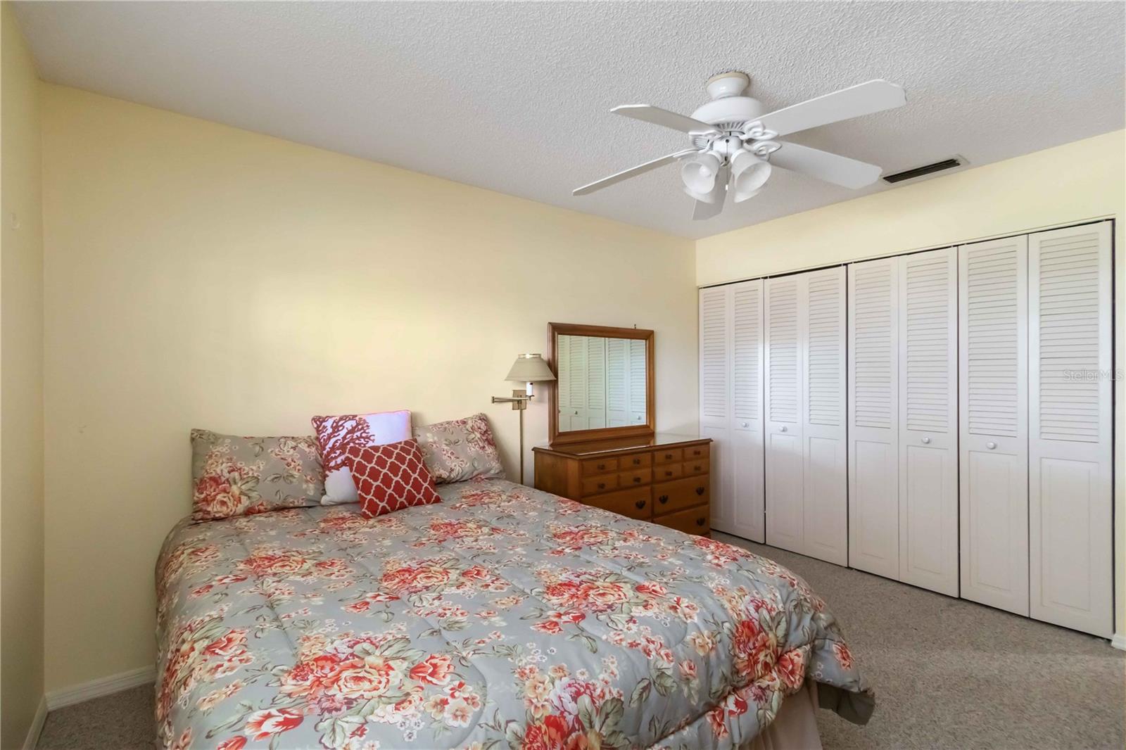 Image 13 of 37 For 9412 Concord Circle