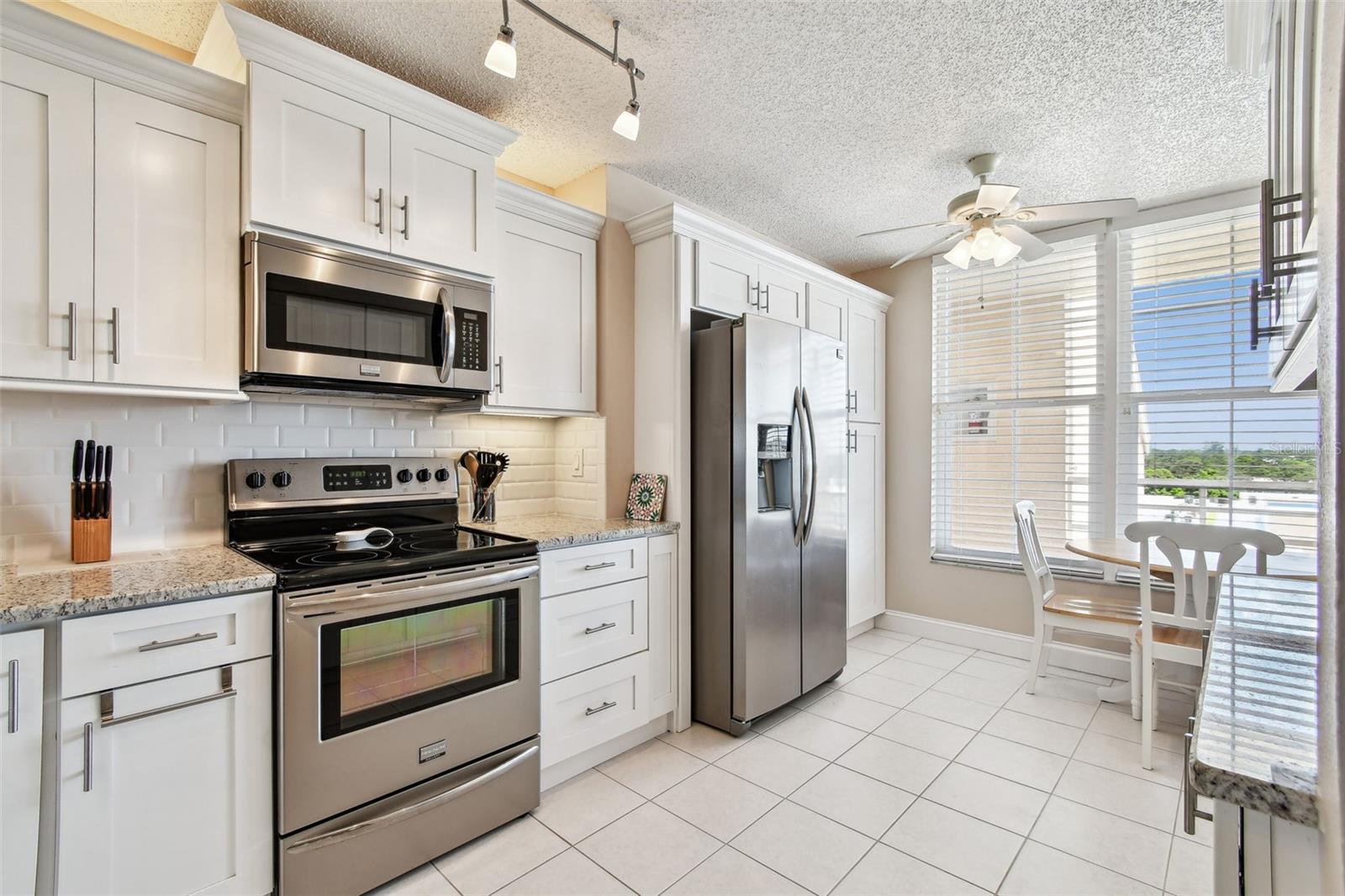 Image 17 of 70 For 4460 Fairways Boulevard 607