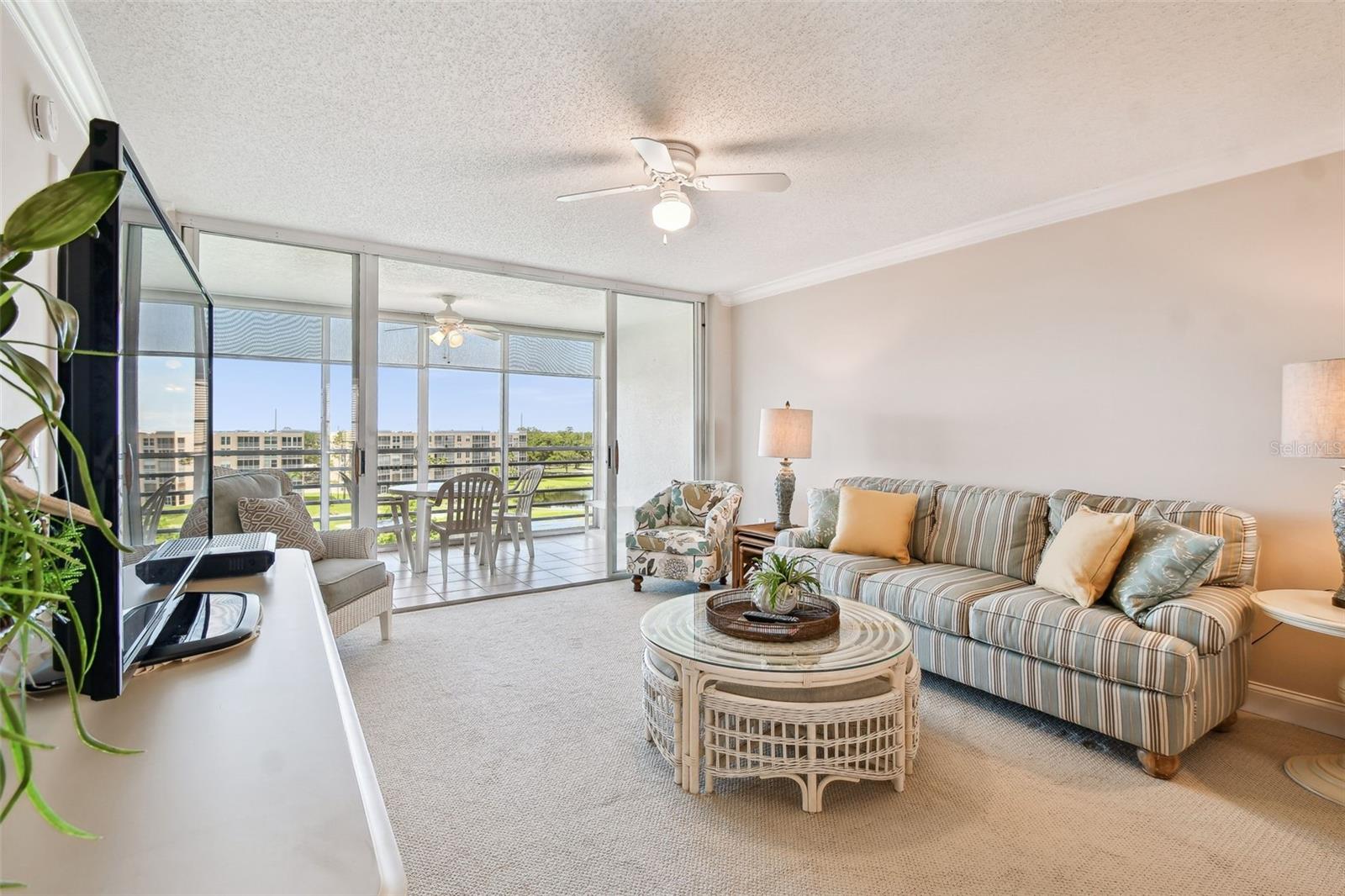 Image 26 of 70 For 4460 Fairways Boulevard 607