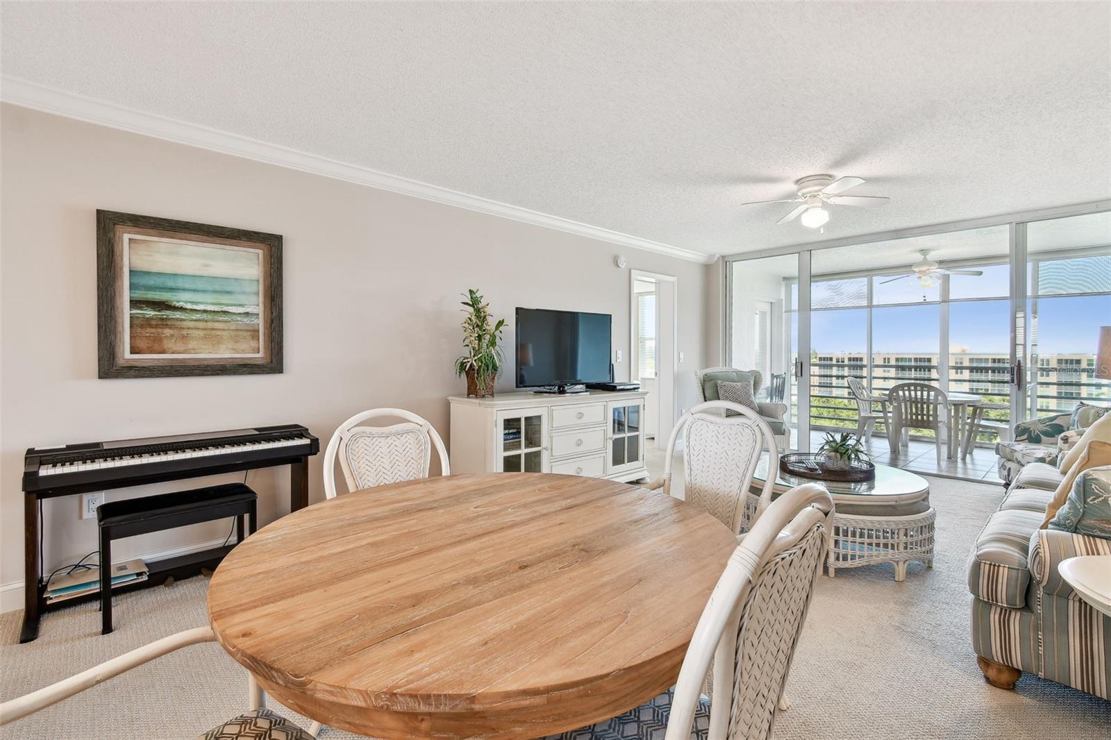 Image 29 of 70 For 4460 Fairways Boulevard 607
