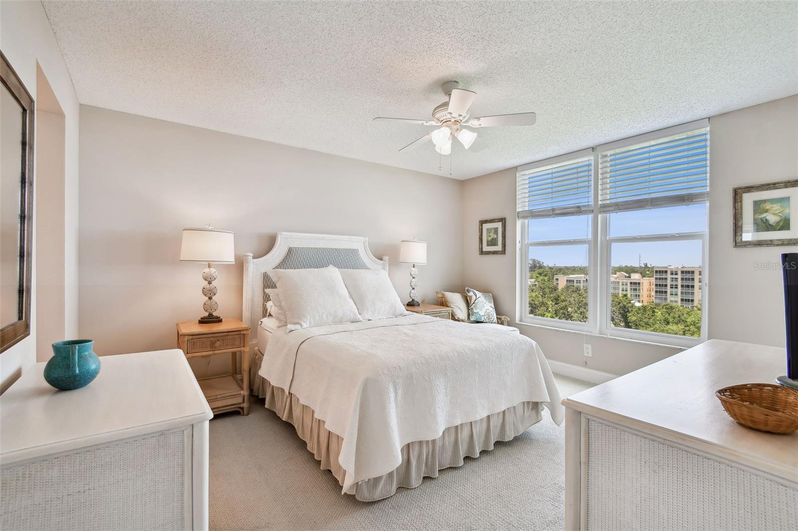 Image 40 of 70 For 4460 Fairways Boulevard 607