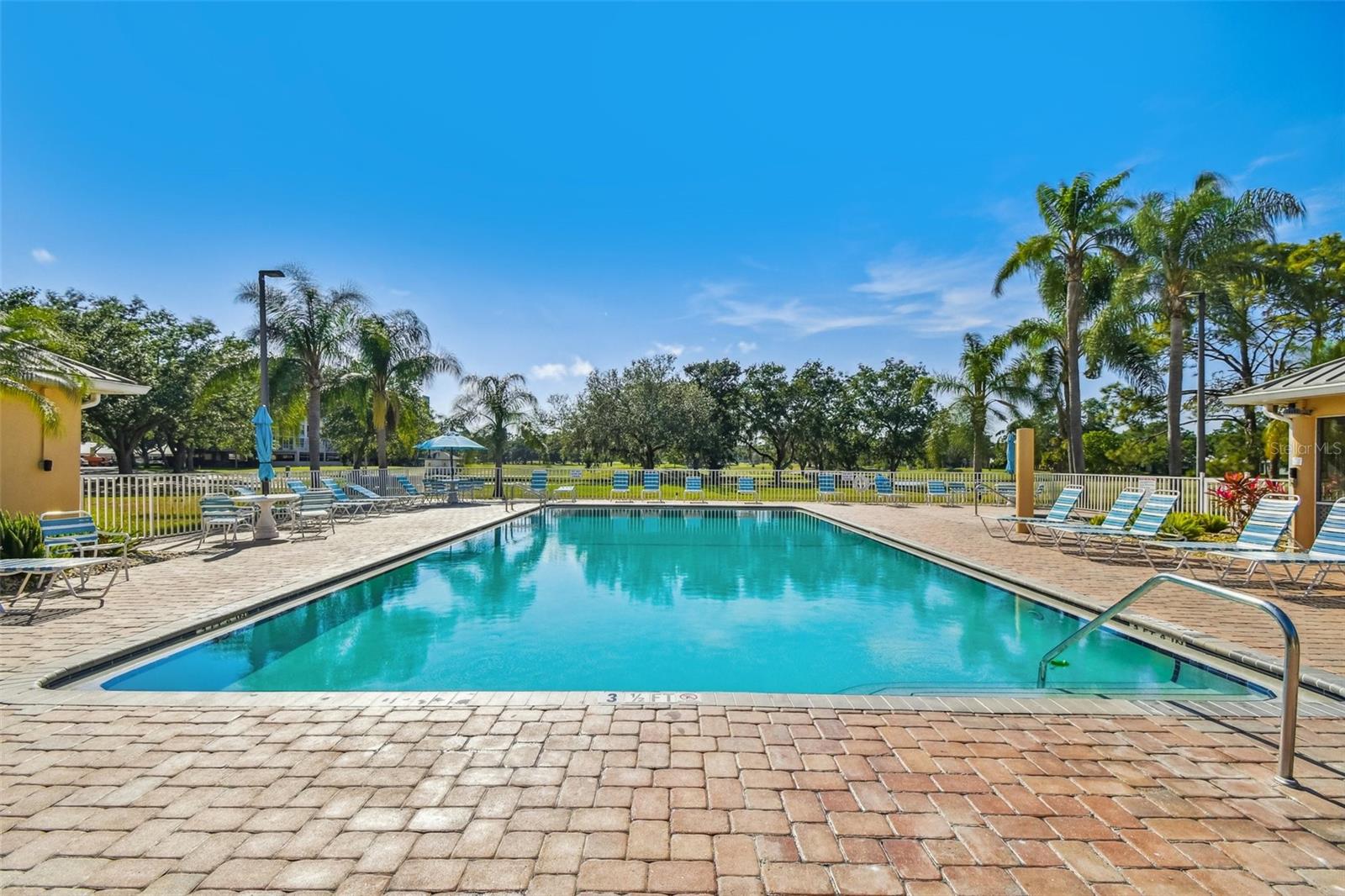 Image 66 of 70 For 4460 Fairways Boulevard 607