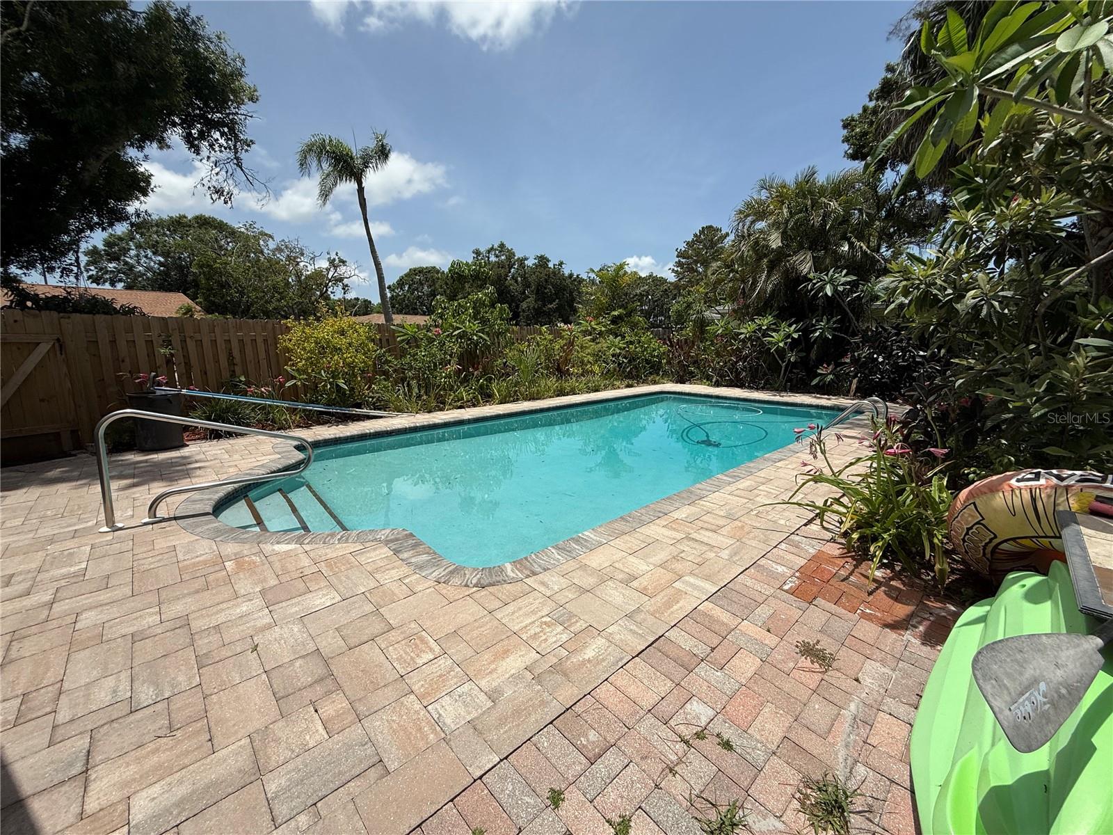 Image 21 of 32 For 804 46th Street Court E