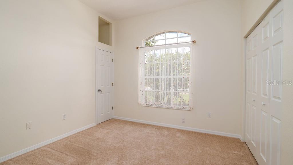 Image 37 of 78 For 5897 Carriage Drive