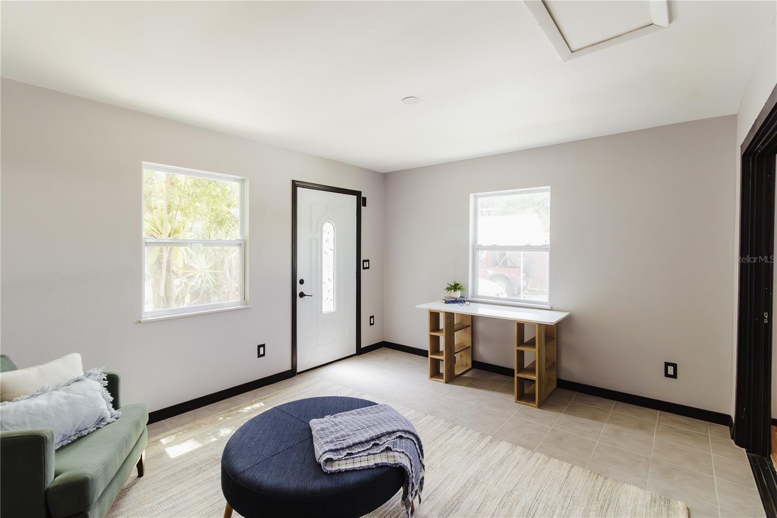 Image 17 of 29 For 4945 Camphor Avenue