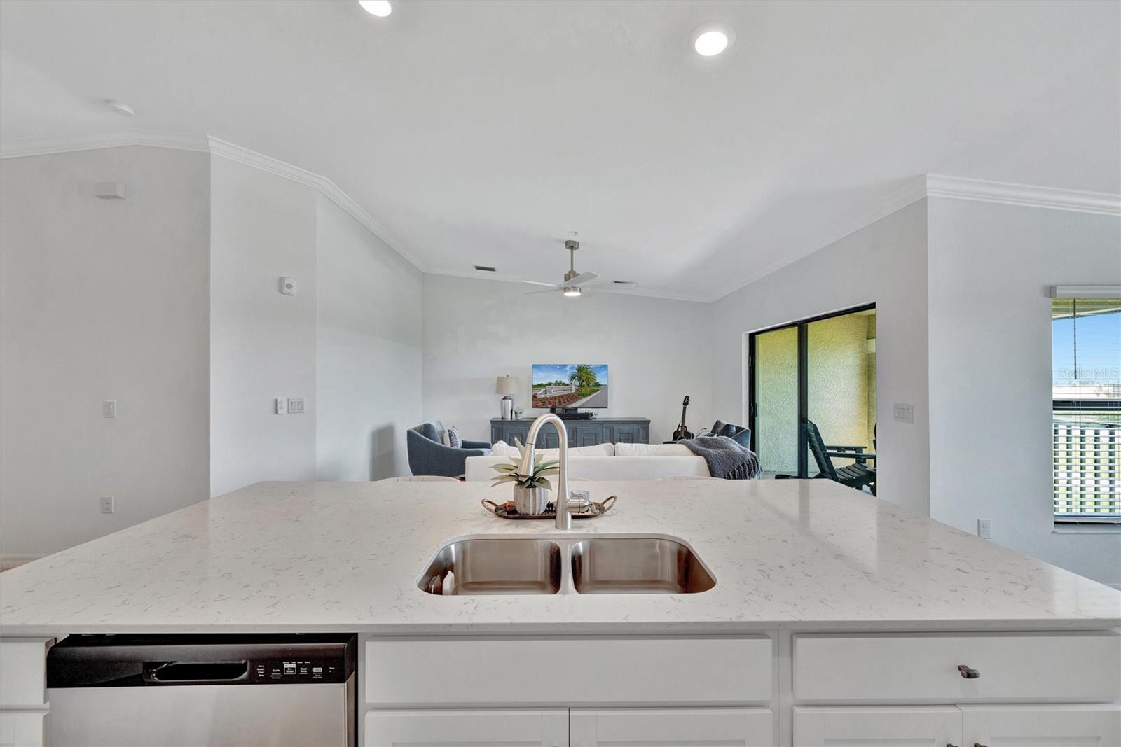 Image 12 of 61 For 5695 Palmer Circle 203