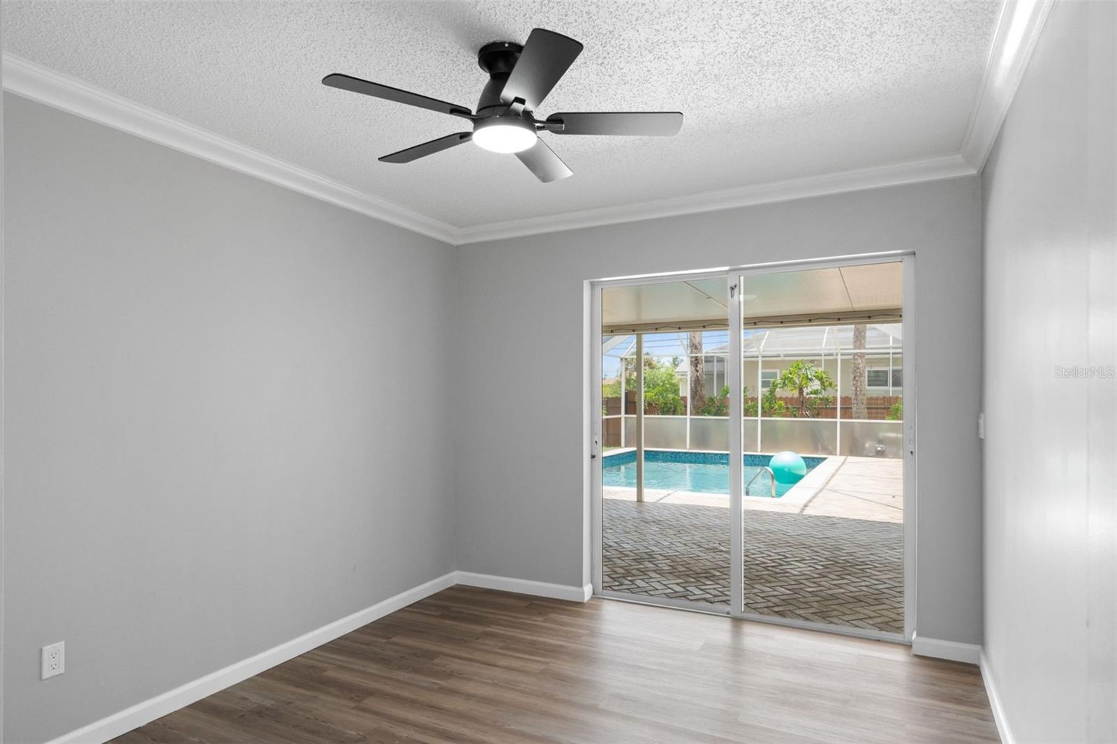 Image 15 of 21 For 3631 Palm Drive
