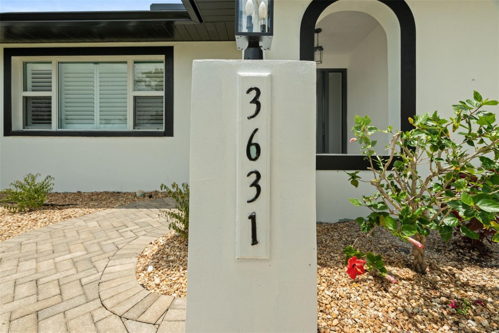 Image 2 of 21 For 3631 Palm Drive
