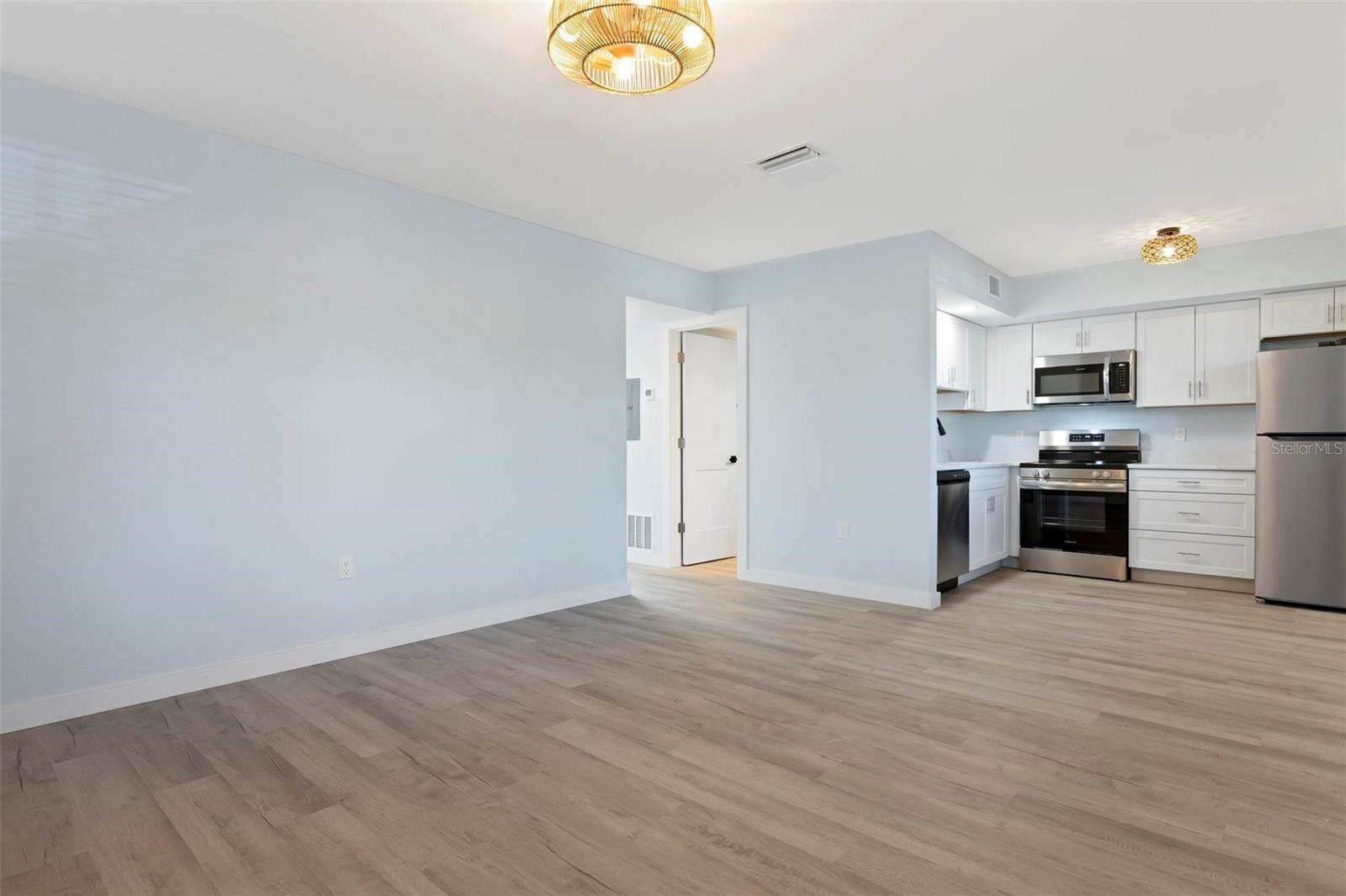Image 10 of 64 For 1258 Barbara Drive 107