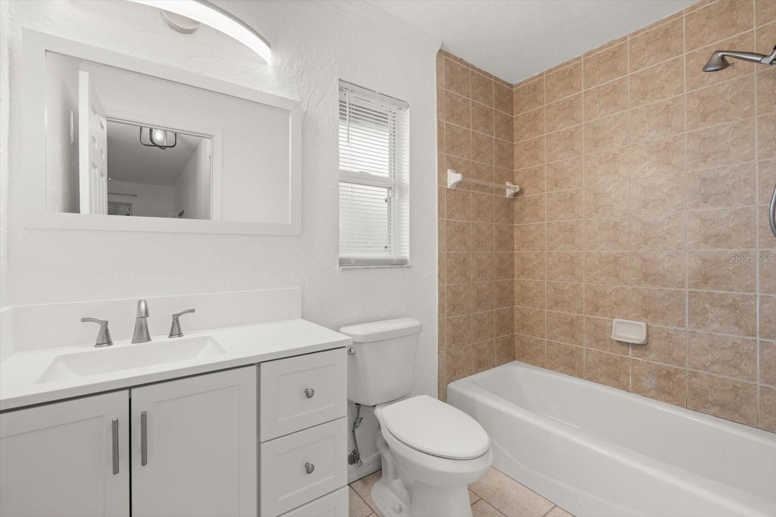 Image 33 of 53 For 5433 81st Avenue Circle E