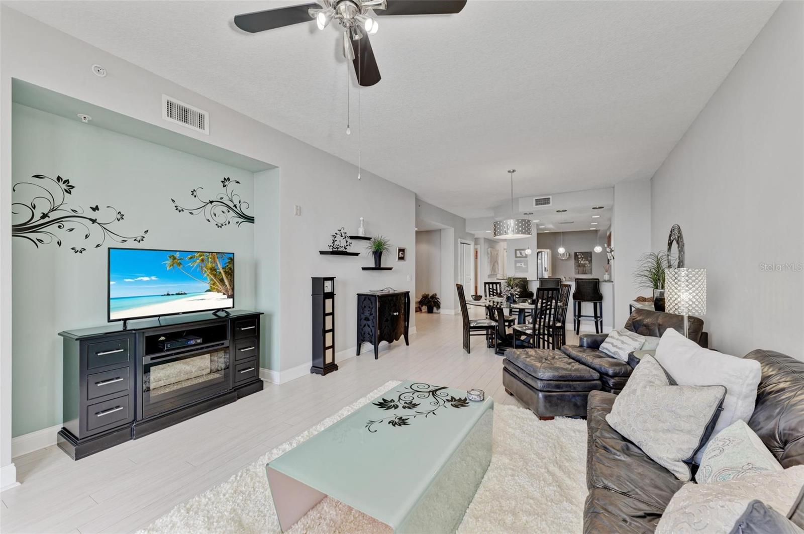 Image 6 of 34 For 611 Riviera Dunes Way 304