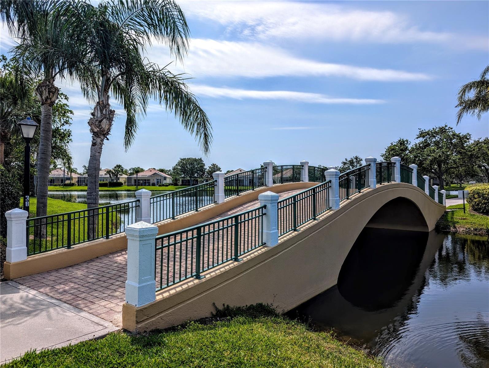 Image 29 of 39 For 5557 Avellino Place