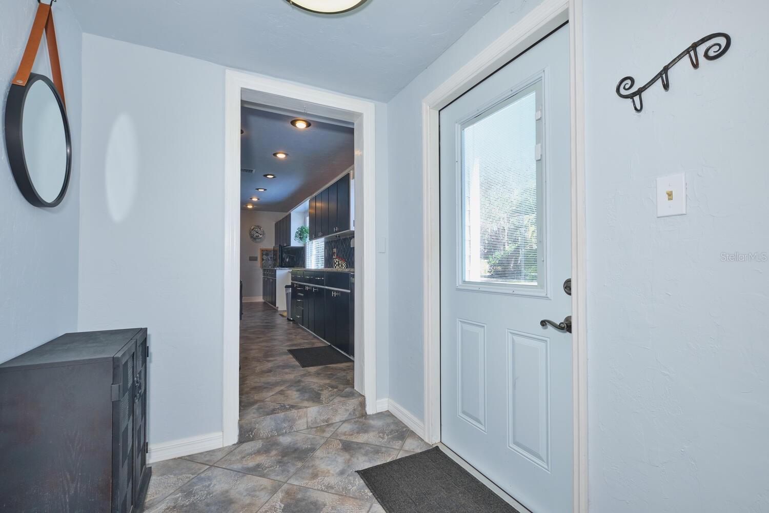 Image 47 of 100 For 4131 Ellis Road