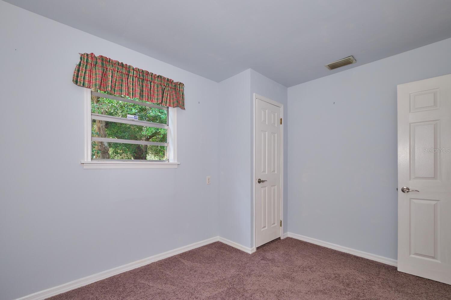 Image 55 of 100 For 4131 Ellis Road