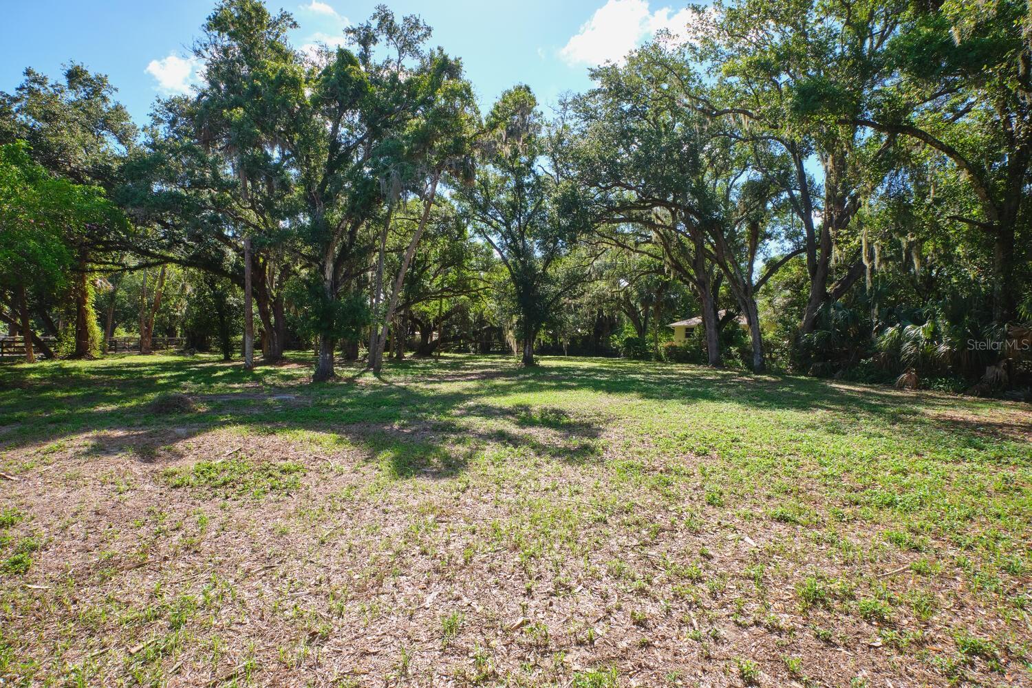 Image 72 of 100 For 4131 Ellis Road