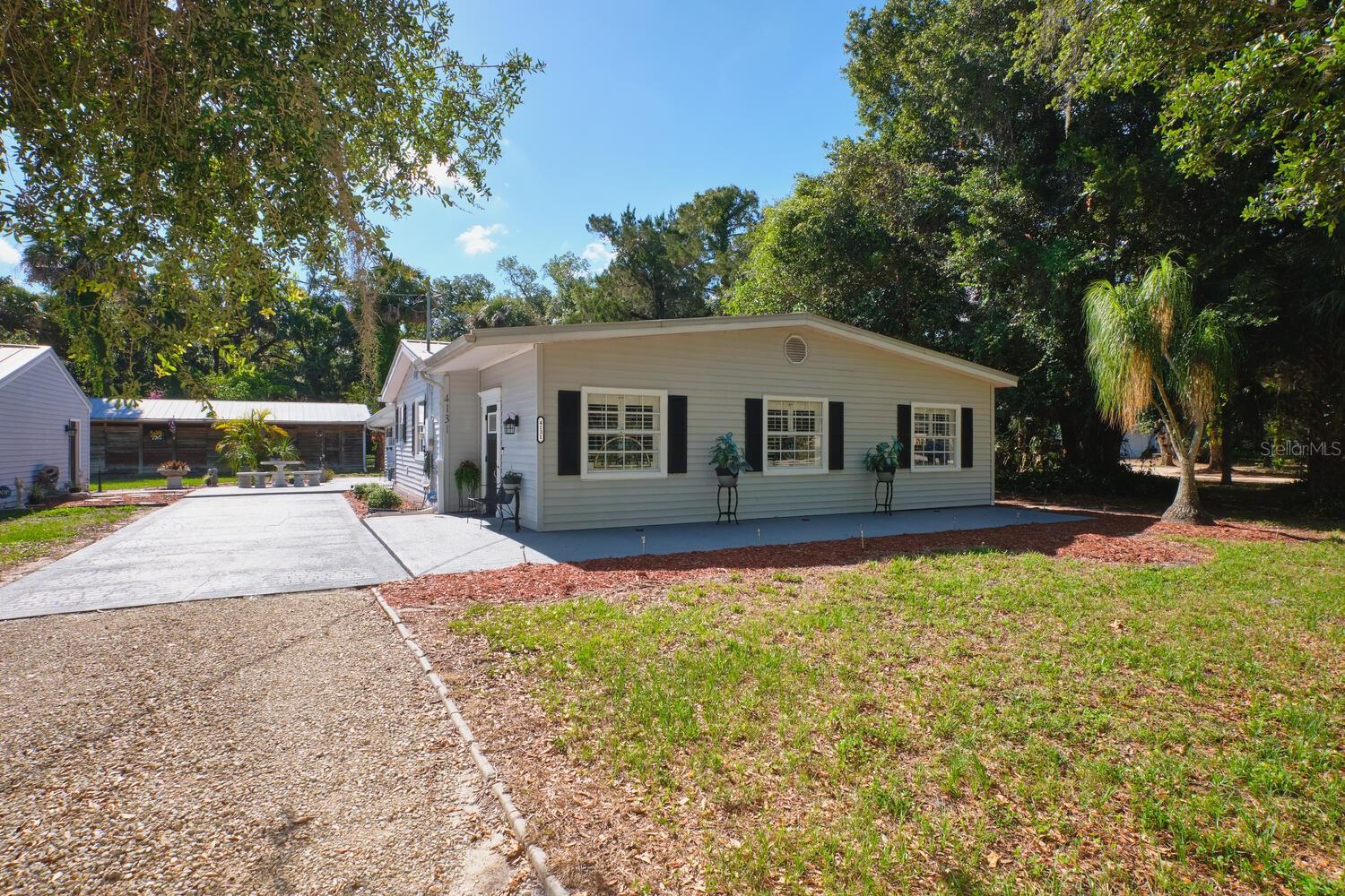 Image 73 of 100 For 4131 Ellis Road
