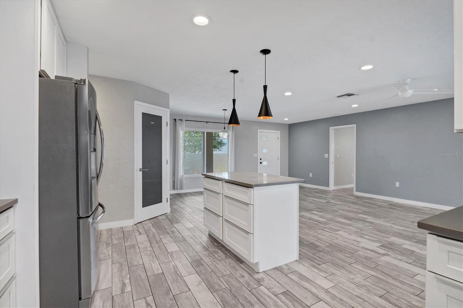 Image 12 of 29 For 7442 Leewynn Drive