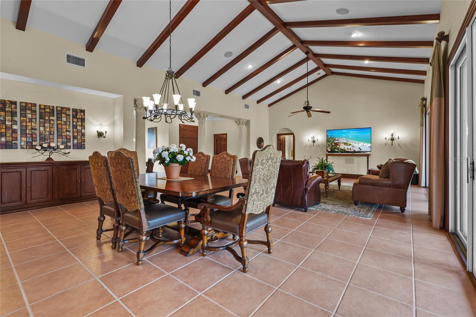 Image 23 of 87 For 7025 Saddle Creek Circle