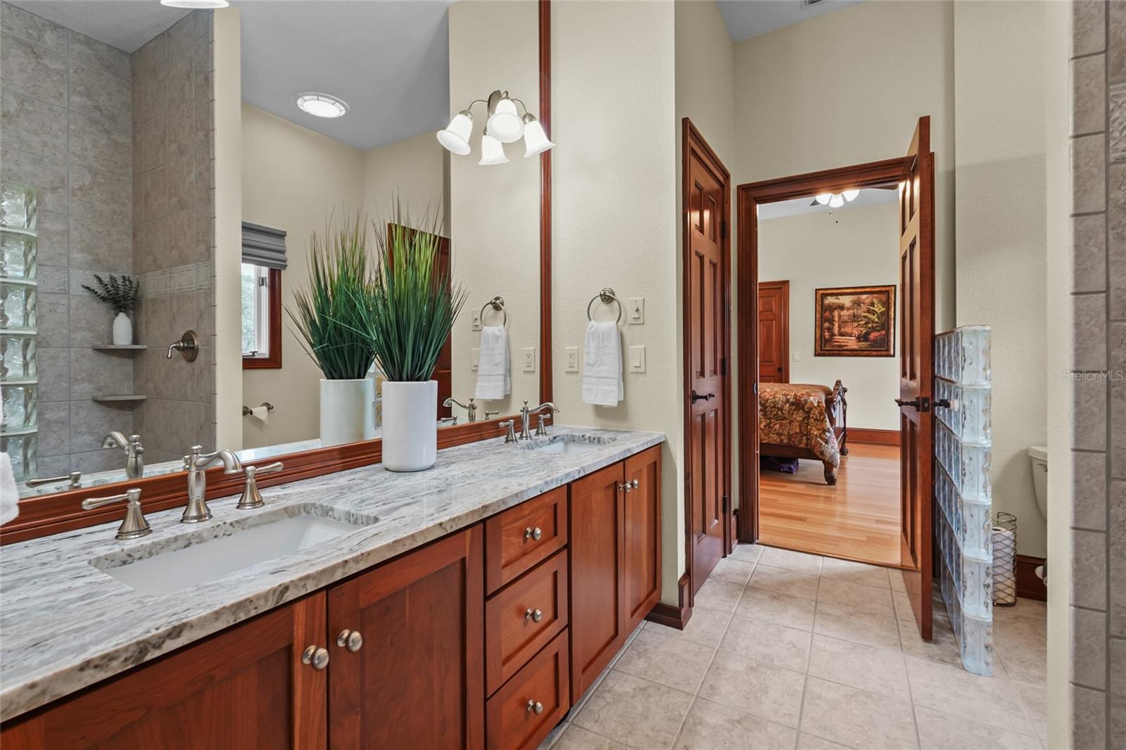 Image 44 of 87 For 7025 Saddle Creek Circle