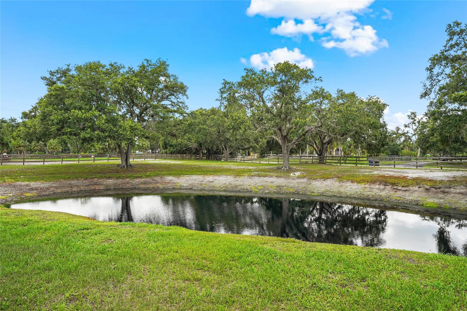 Image 80 of 87 For 7025 Saddle Creek Circle