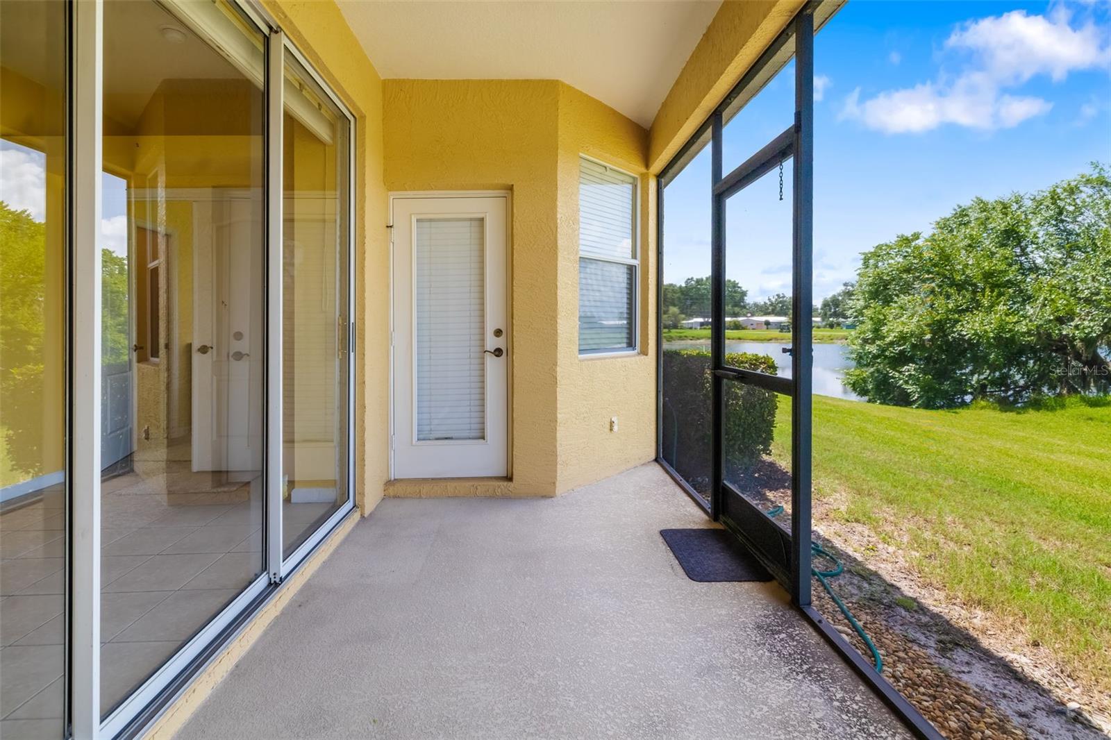Image 20 of 54 For 5609 Spanish Point Court