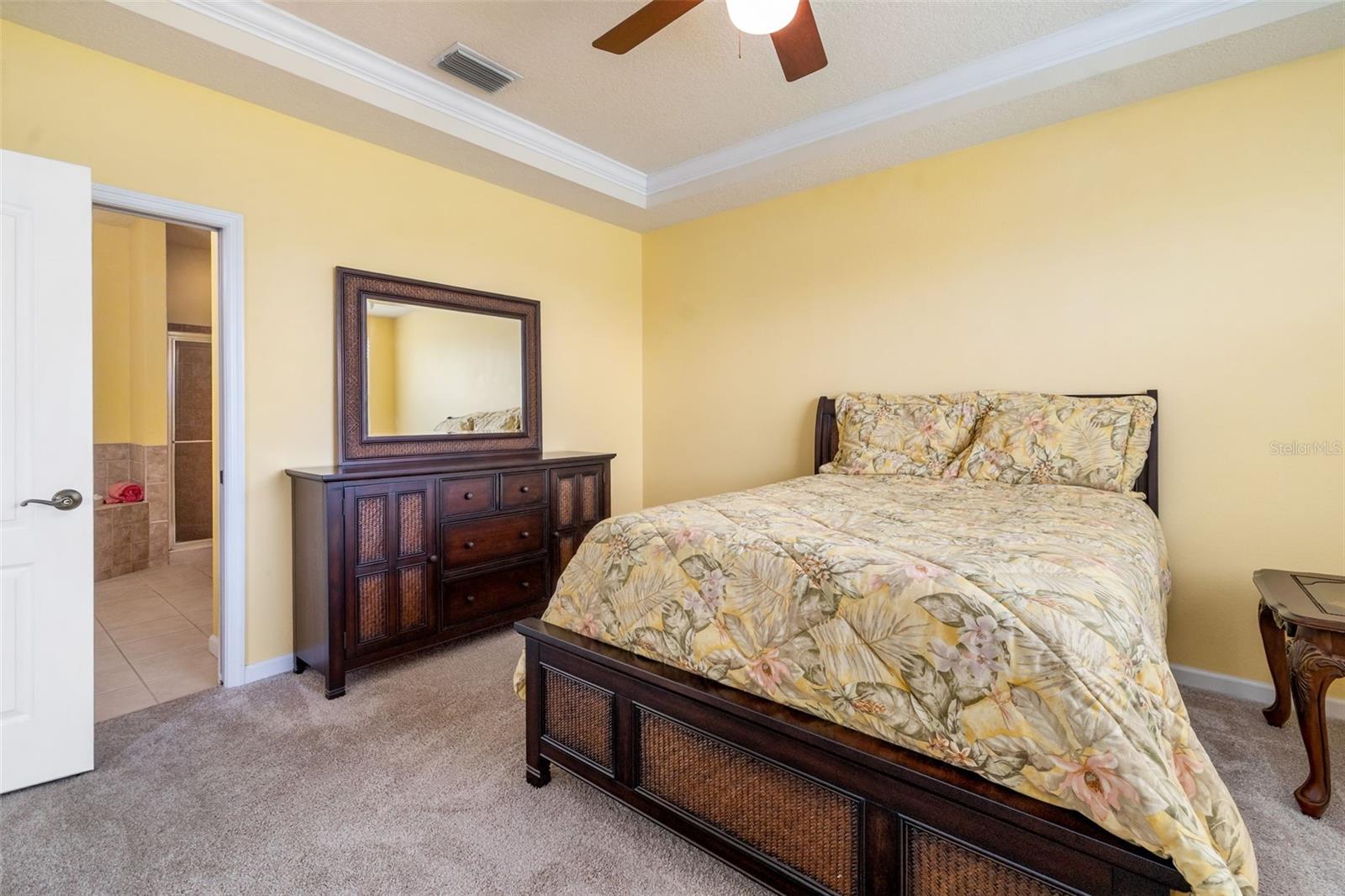 Image 23 of 54 For 5609 Spanish Point Court