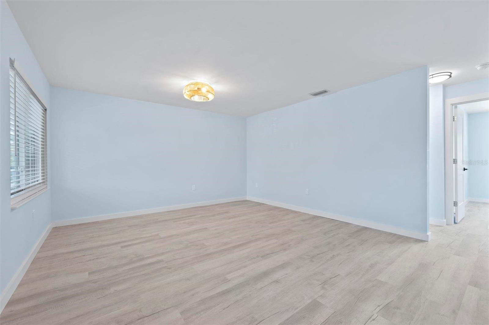 Image 4 of 63 For 1258 Barbara Drive 207