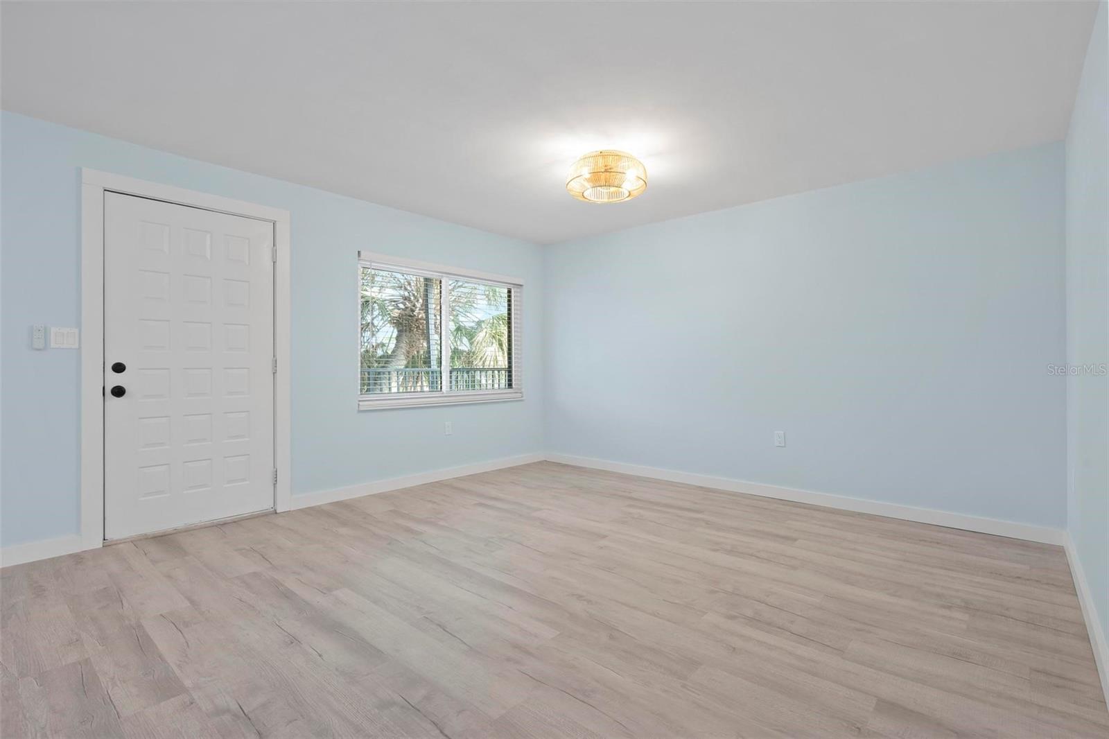 Image 7 of 63 For 1258 Barbara Drive 207