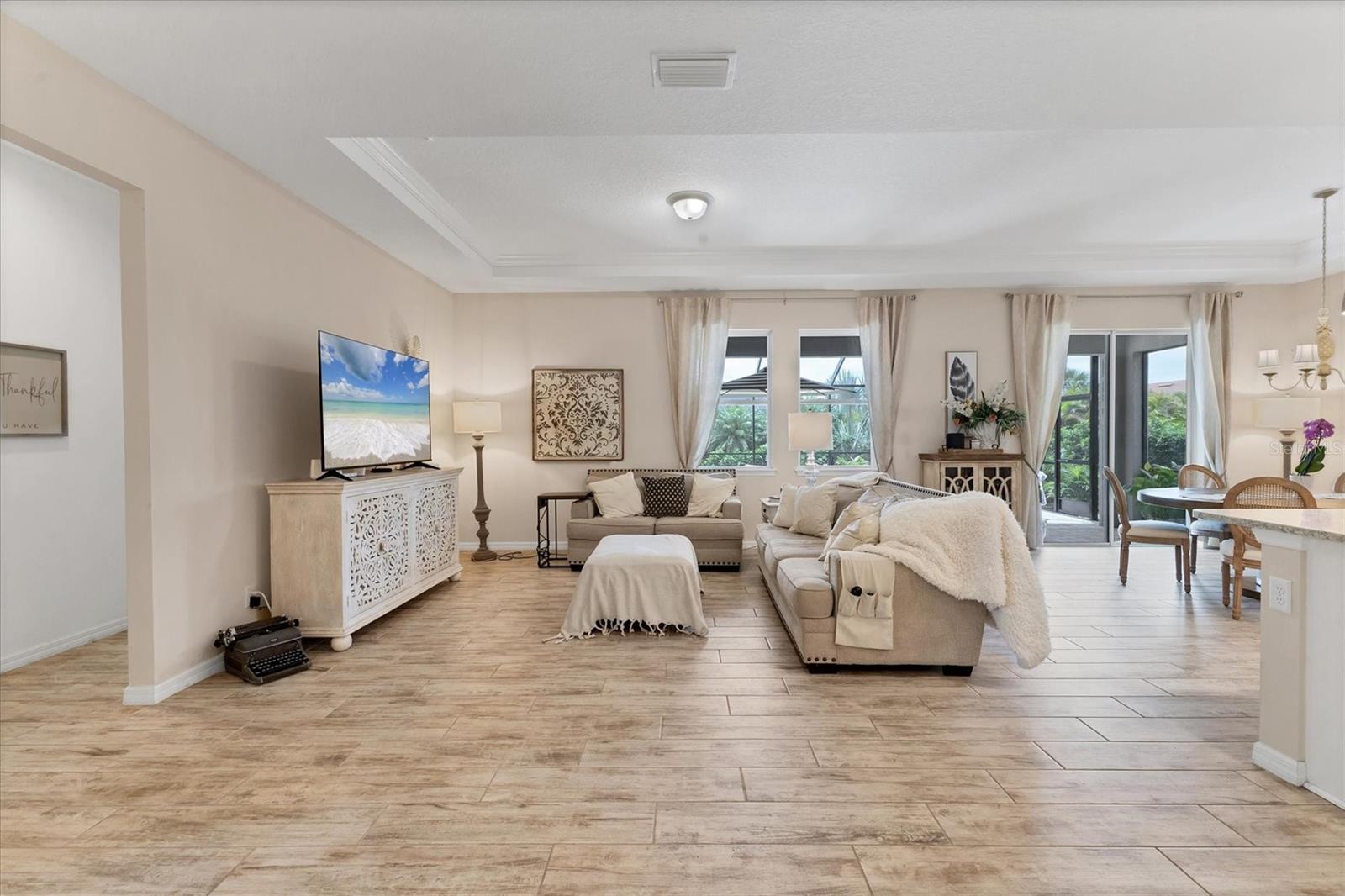 Image 4 of 43 For 4524 Baltry Court