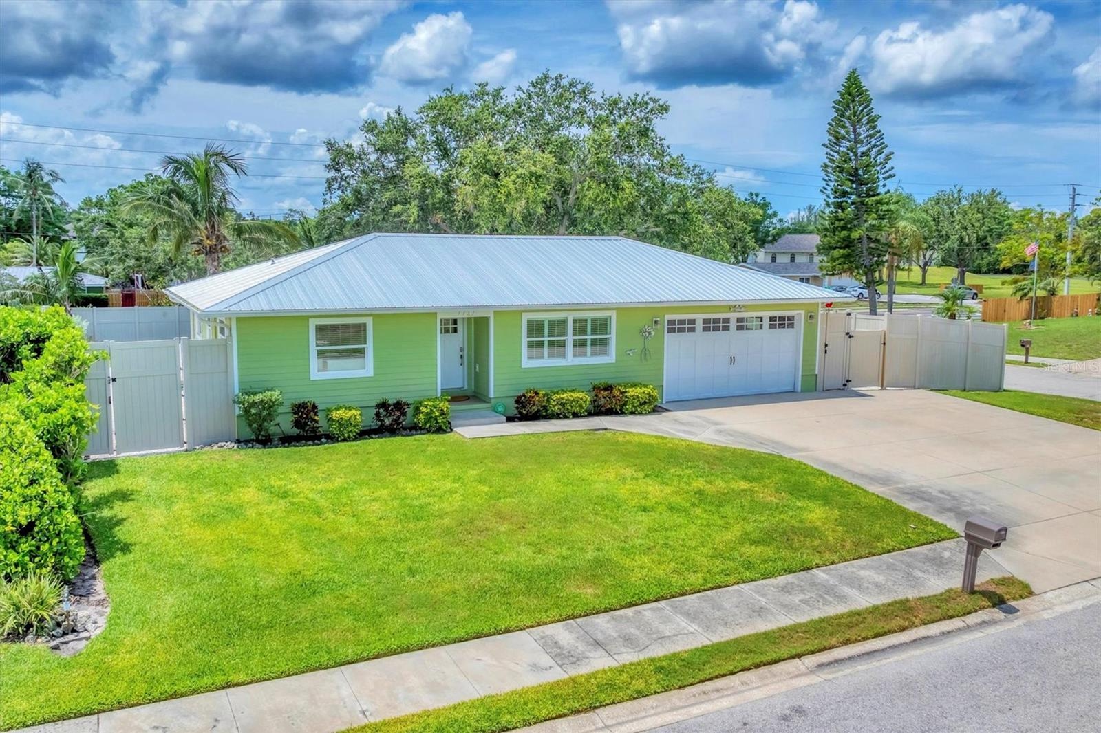 Details for 7727 9th Avenue Drive Nw, BRADENTON, FL 34209