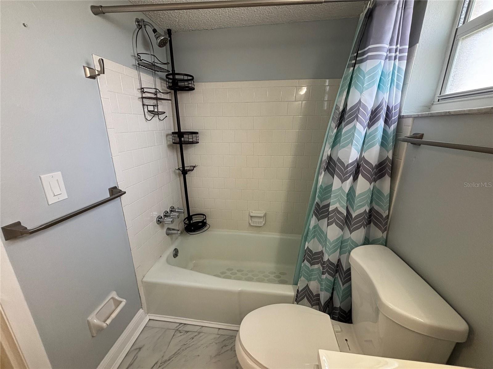 Image 16 of 22 For 3951 Lake Bayshore Drive F408