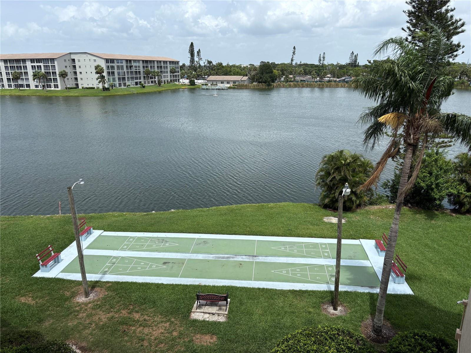 Image 22 of 22 For 3951 Lake Bayshore Drive F408