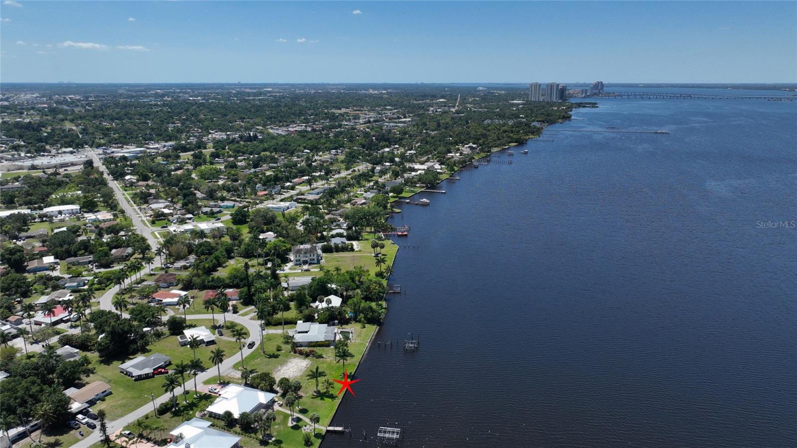 Image 12 of 29 For 4021 River Drive