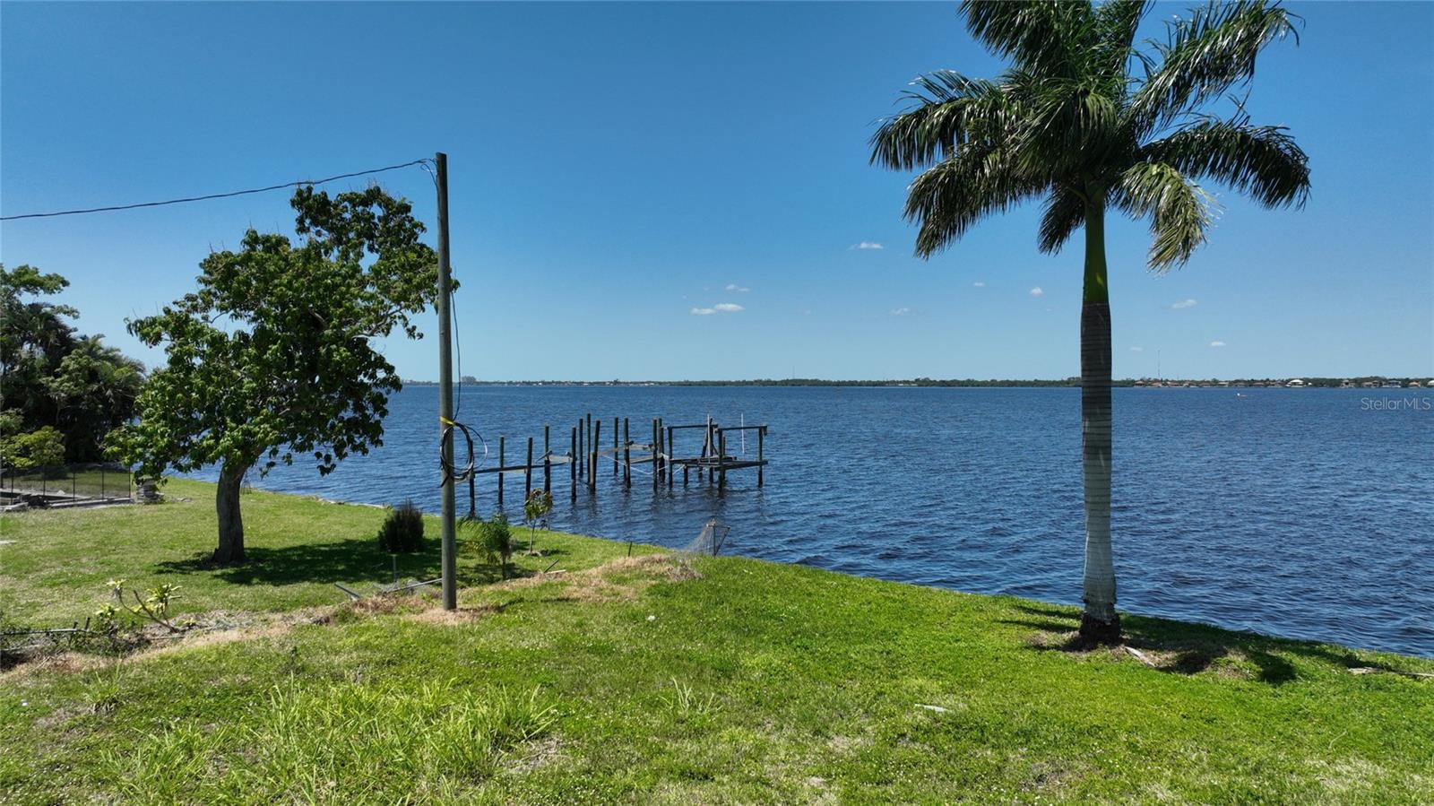 Image 8 of 29 For 4021 River Drive