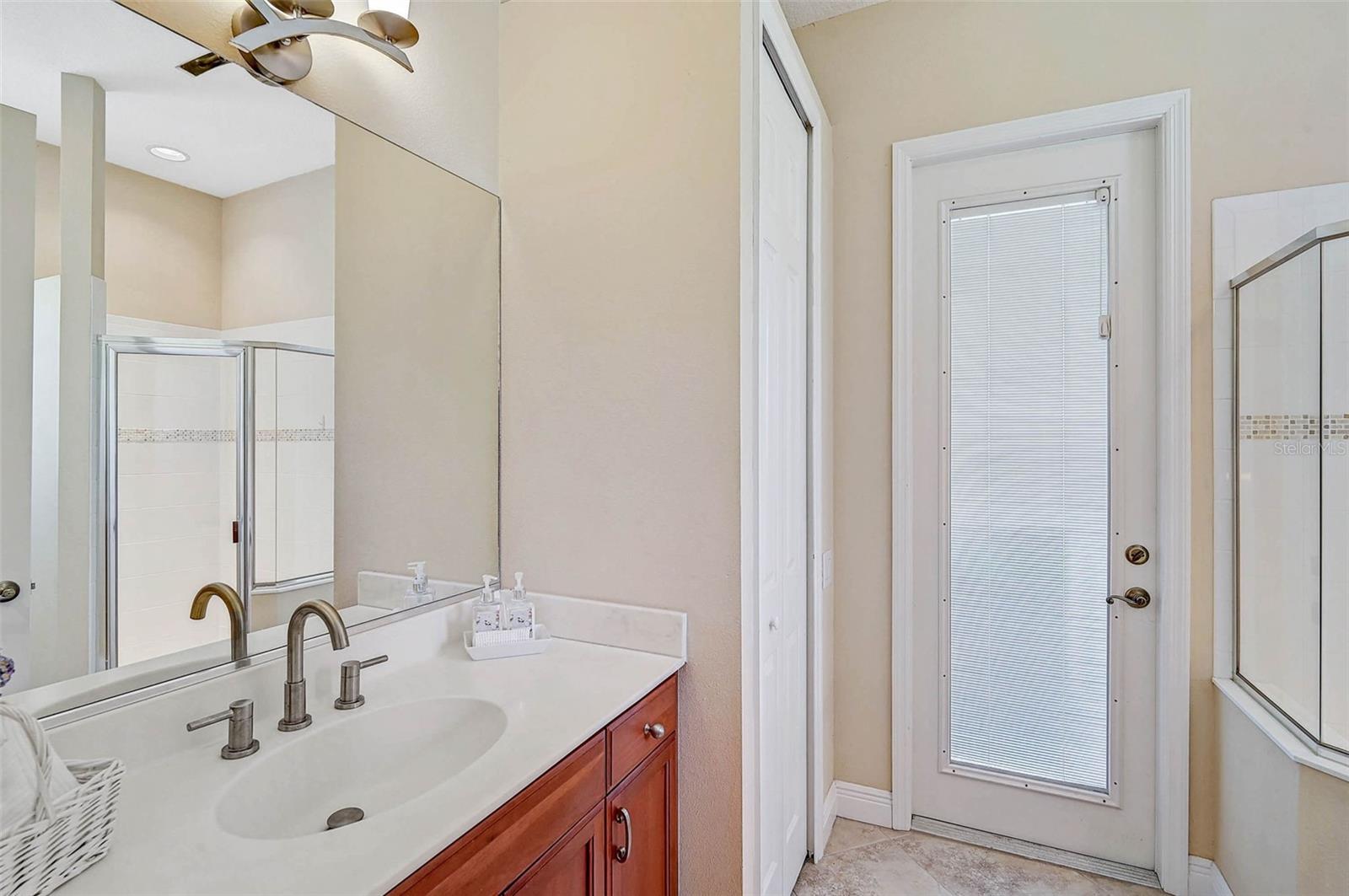 Image 16 of 51 For 306 Country Meadows Way