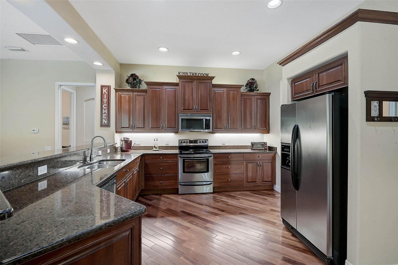 Image 19 of 51 For 306 Country Meadows Way